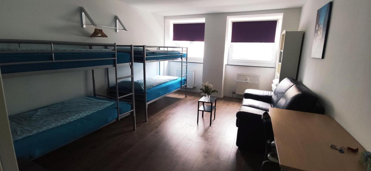 Full Flat 3 Bedrooms Saarbrucken Center -11 People Exterior photo